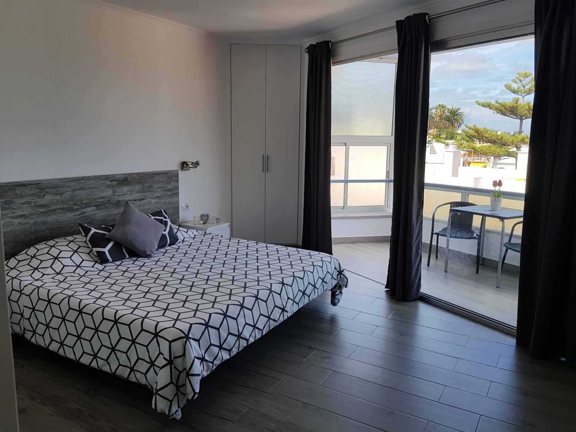 Estudio brillante, confortable y agradable Puerto de la Cruz  Habitación foto